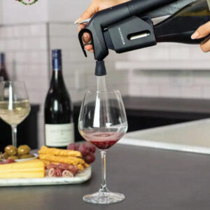 CORAVIN Timeless Three Plus – מערכת לשימור ולמזיגת יין