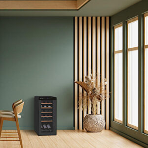 מקרר יין ביתי חדיש עד 18 בקבוקים עם מדפי עץ CH-53FD2